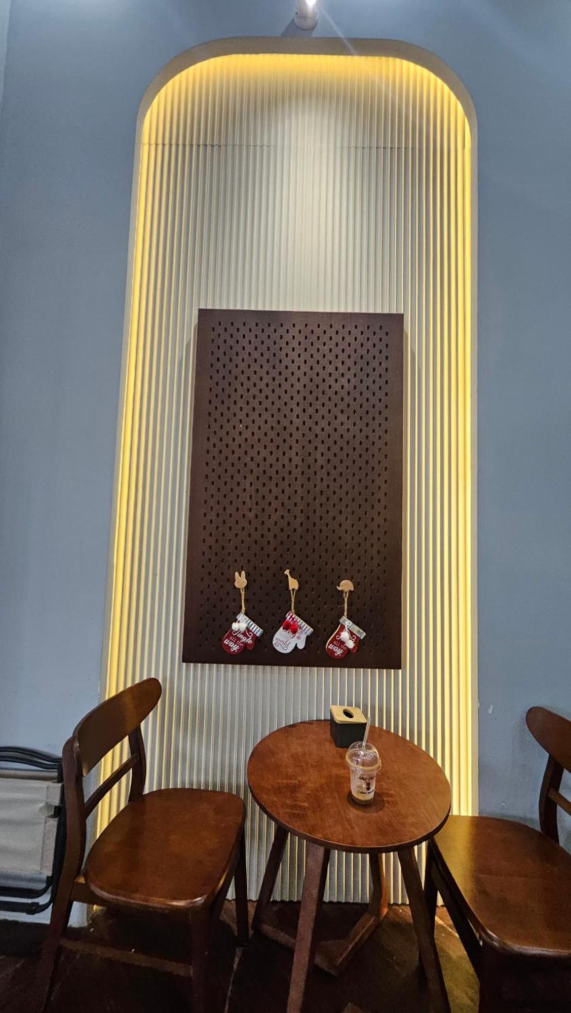 Ghe Coffee And Homestay Ninh Binh Exterior photo